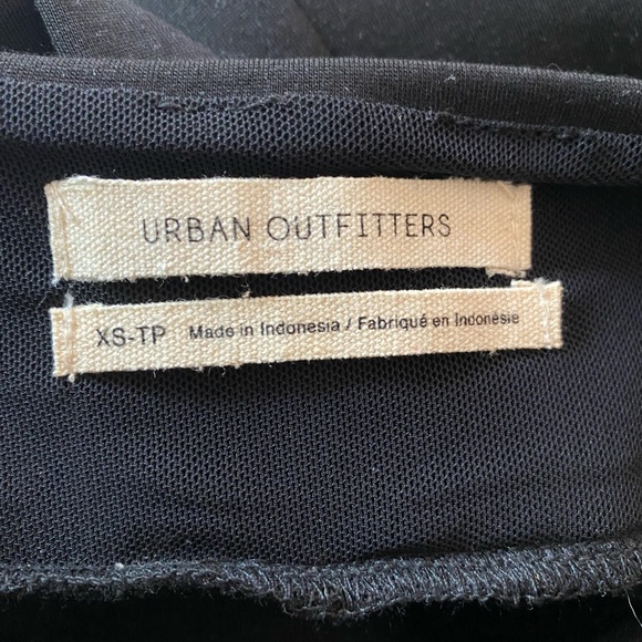 Classy Black jumpsuit from Urban Outfitters - Picture 2 of 3